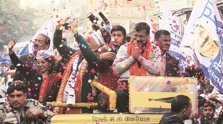 Delhi Election Result: जश्न में डूबे आप कार्यकर्ता