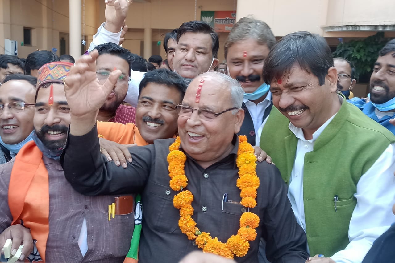 प्रधानमंत्री नरेंद्र मोदी देश के सबसे लोकप्रिय व विश्वसनीय नेता : भगत