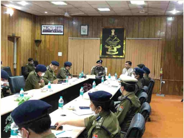 उत्तराखंड STF ने 12 करोड़ रुपए की ठगी करने वाले शातिर साइबर अपराधी को दबोचा