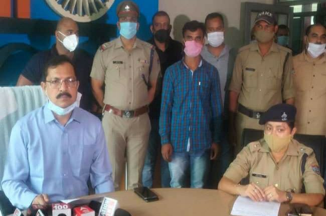 नाबालिग से दुष्कर्म  का आरोपी चढ़ा पुलिस के हत्थे,मुंबई से गिरफ्तार, बच्ची को बहला फुसलाकर कर ले गया था भाग