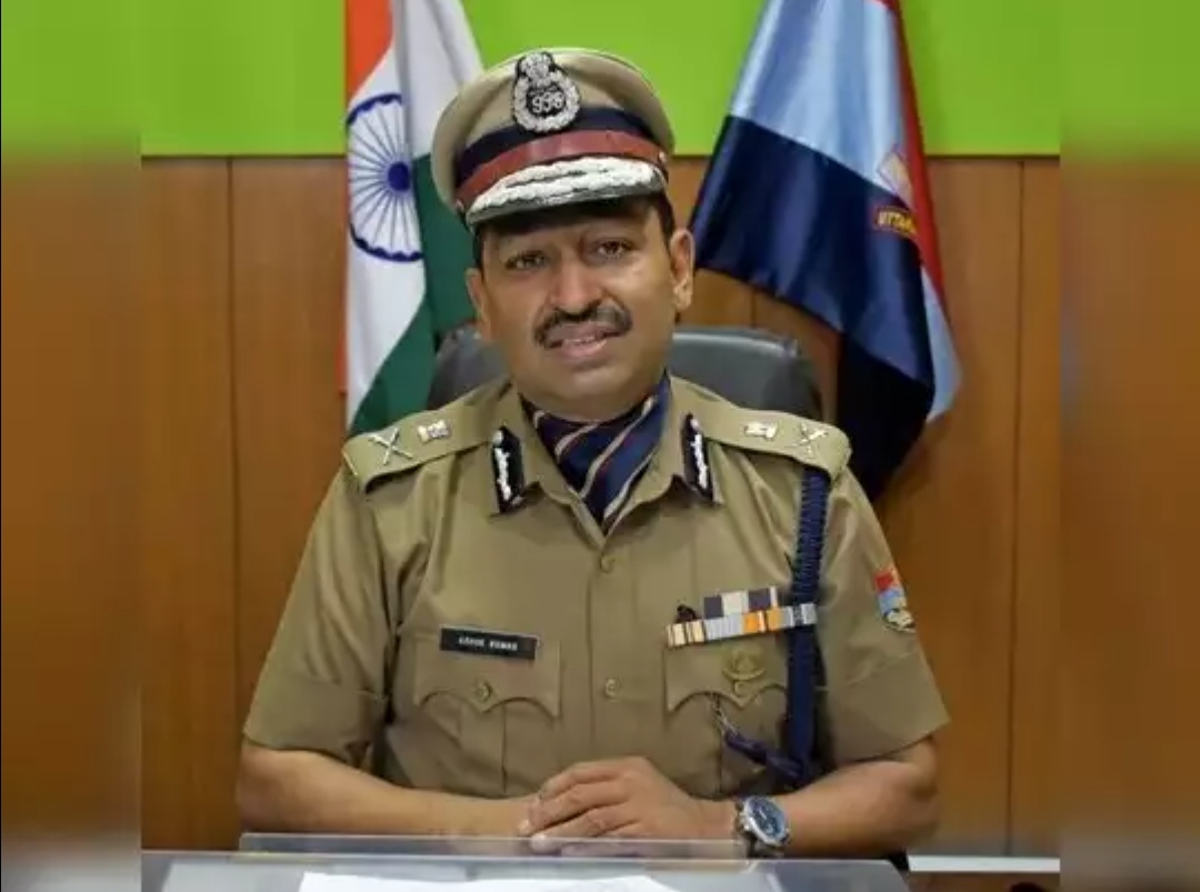 DGP अशोक कुमार ने अब इस चौकी इंचार्ज को किया लाइन हाजिर,जाने पूरी खबर