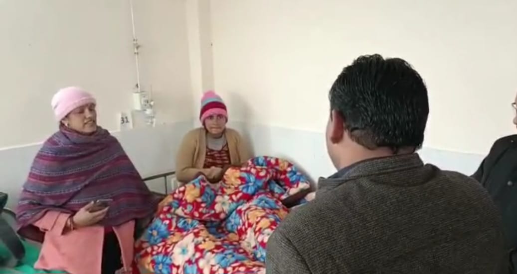 स्वास्थ्य सचिव डॉ आर राजेश कुमार ने मसूरी उप जिला चिकित्सालय का औचक निरीक्षण किया। स्वास्थ्य सचिव द्वारा उप जिला चिकित्सालय में अवयवस्था और गंदगी देखकर जमकर संबधित अधिकारियों को फटकार लगाई