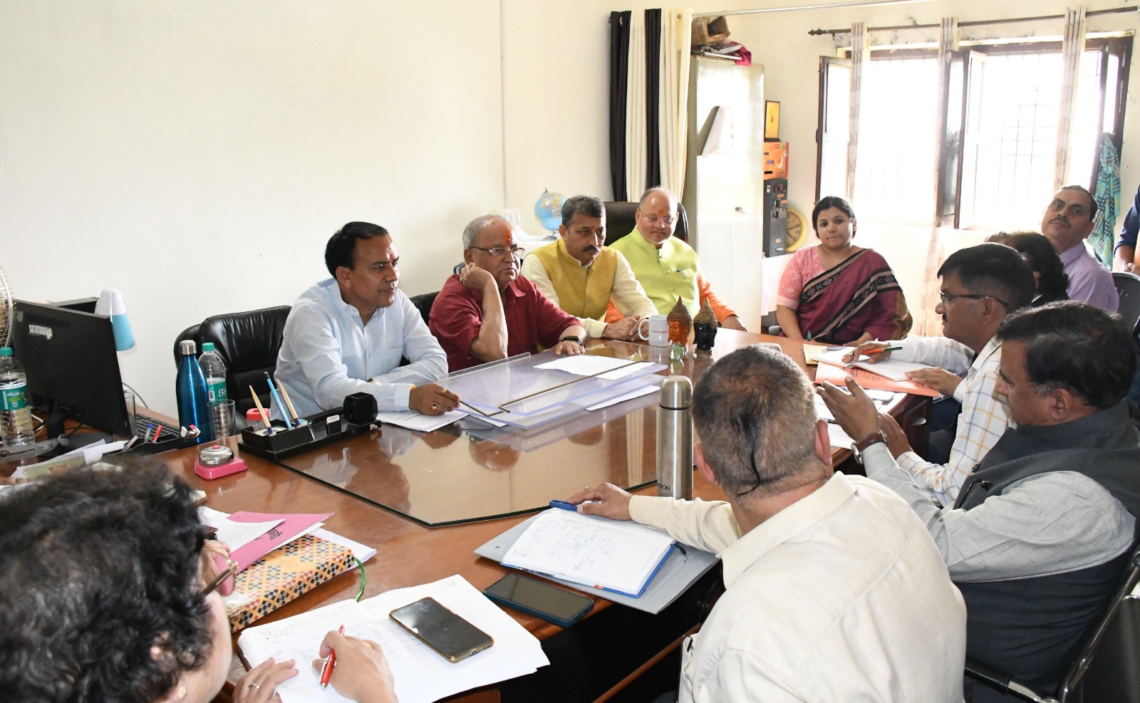 बड़ी ख़बर :कोटाबाग महाविद्यालय में शीघ्र खुलेगा कृषि संकाय बोले डॉ धन सिंह रावत और अच्छी खबर भी है मंत्री धन सिंह रावत ने शिक्षा विभाग के अधिकारियों को दिए क्लस्टर स्कूलों के प्रस्ताव शीघ्र भेजने के निर्देश