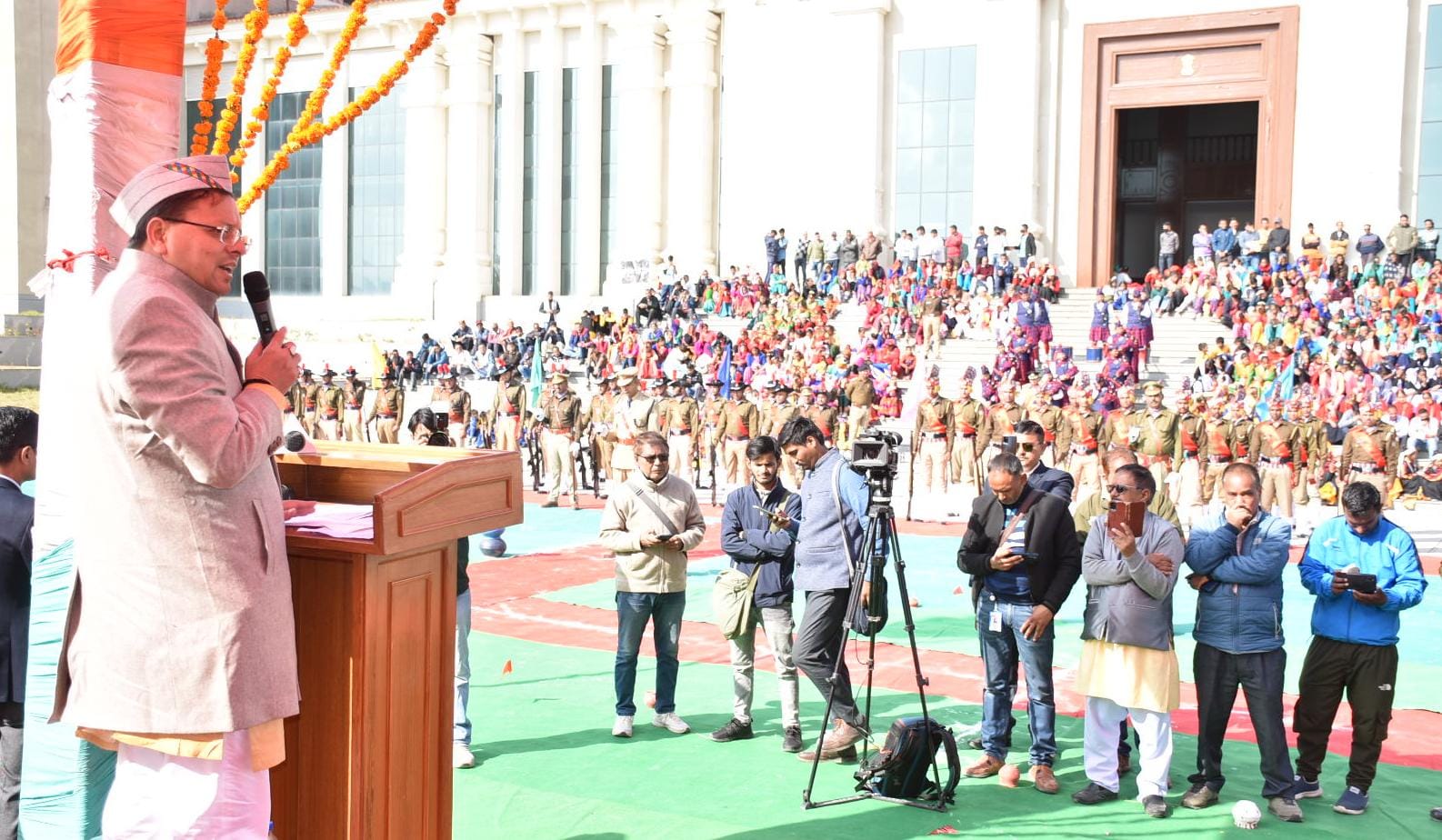नंदासैंण, मेहलचौरी व गैरसैंण में आयोजित होने वाले मेलों को स्वीकृत किये दो-दो लाख की धनराशि