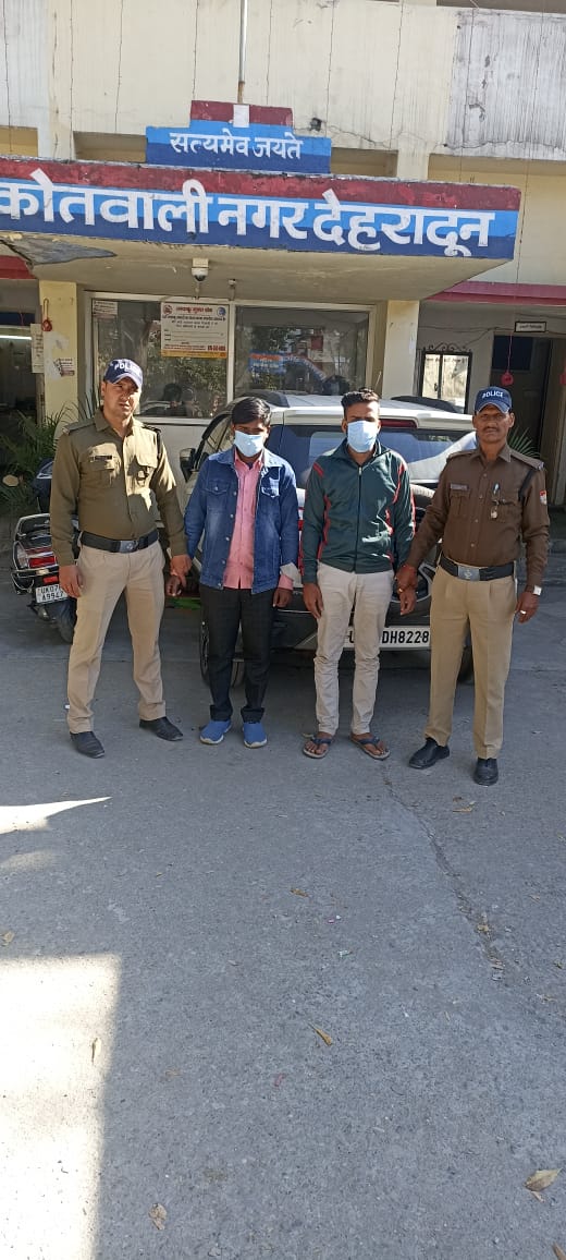 रोहित द्वारा गैंग के 02 सदस्यों को देहरादून की घटना से पूर्व सहारनपुर में गया था छोड़ा