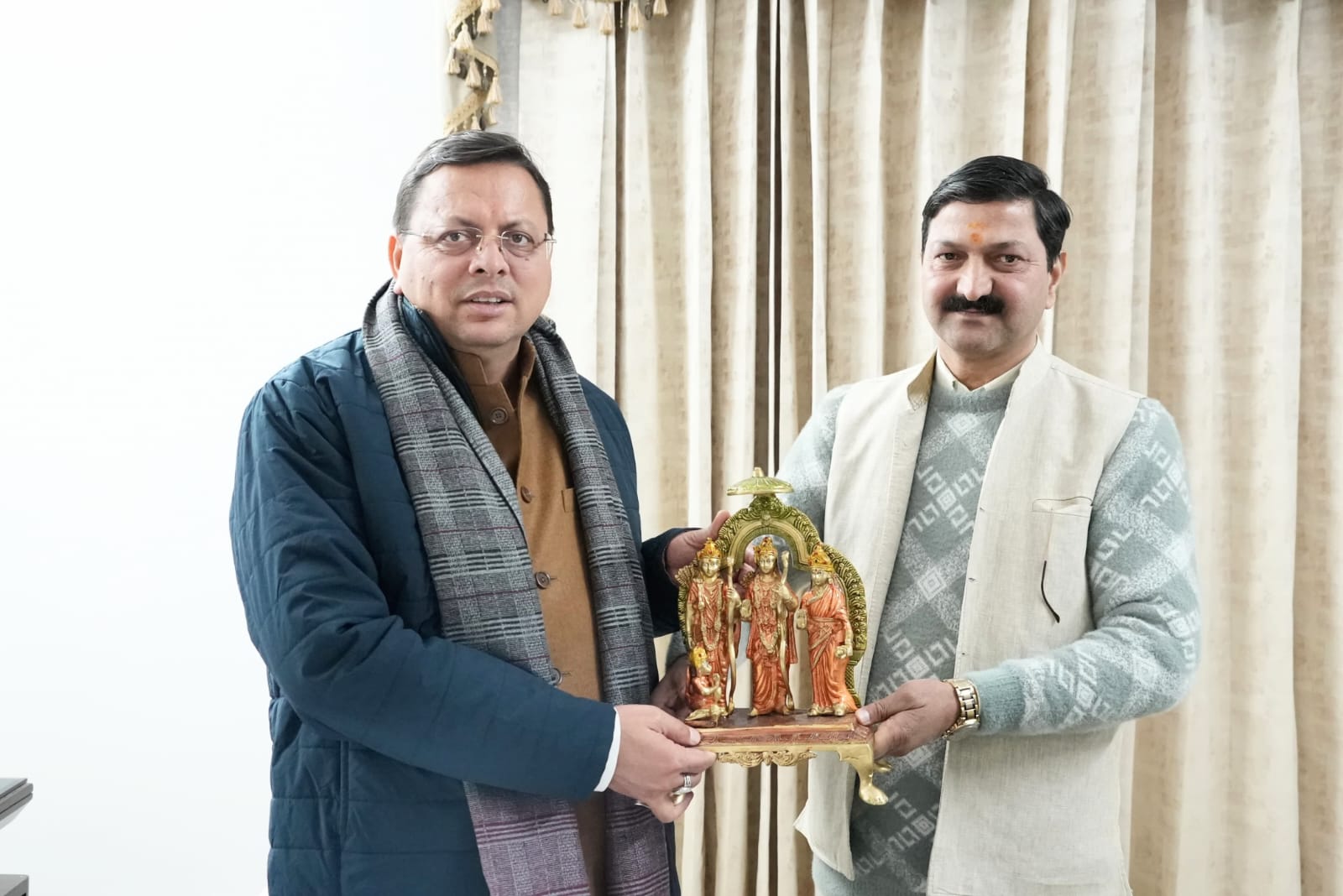 बीकेटीसी के अध्यक्ष अजेंद्र अजय ने आज मुख्यमंत्री धामी से भेंट कर यात्रा व्यवस्थाओं को लेकर चर्चा की