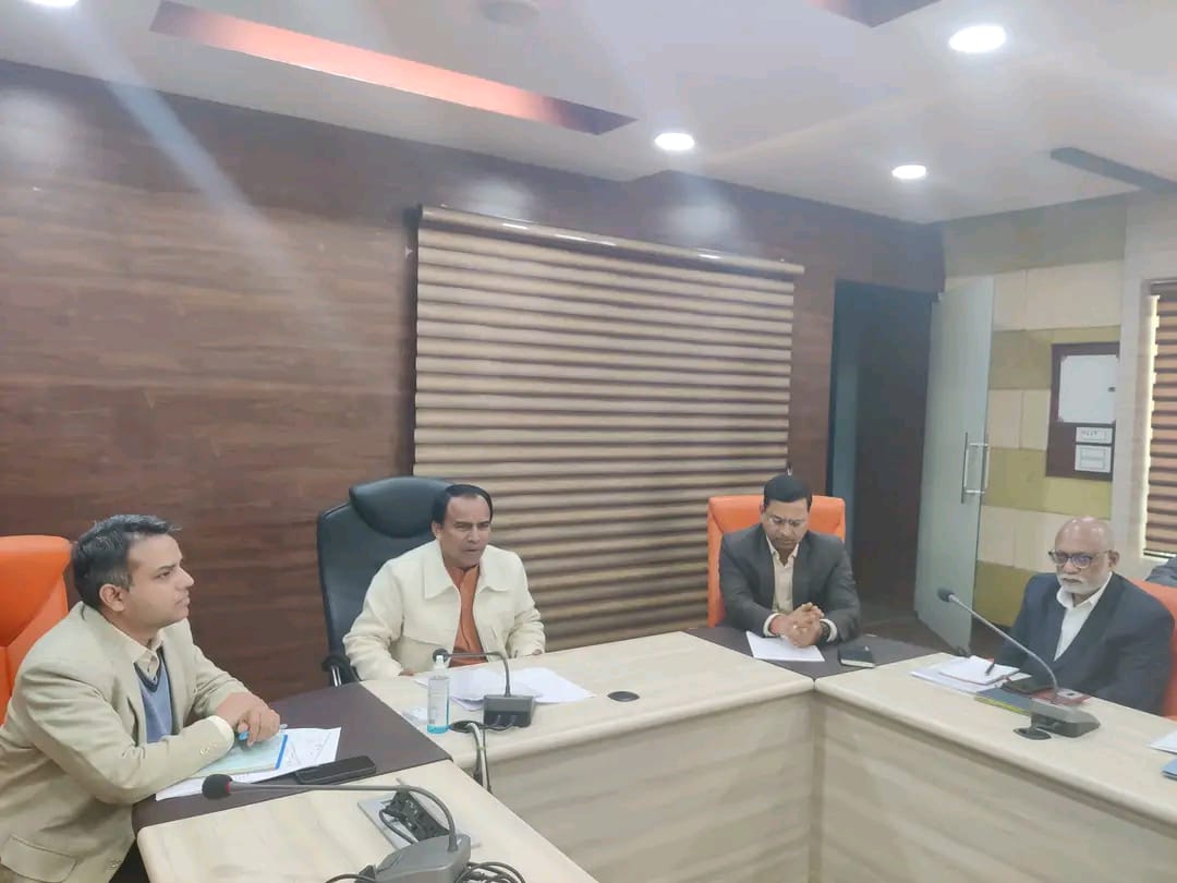 श्रीनगर में चार धाम यात्रियों के आकर्षण का केन्द्र बनेगा मरीन ड्राइव :धन सिंह रावत