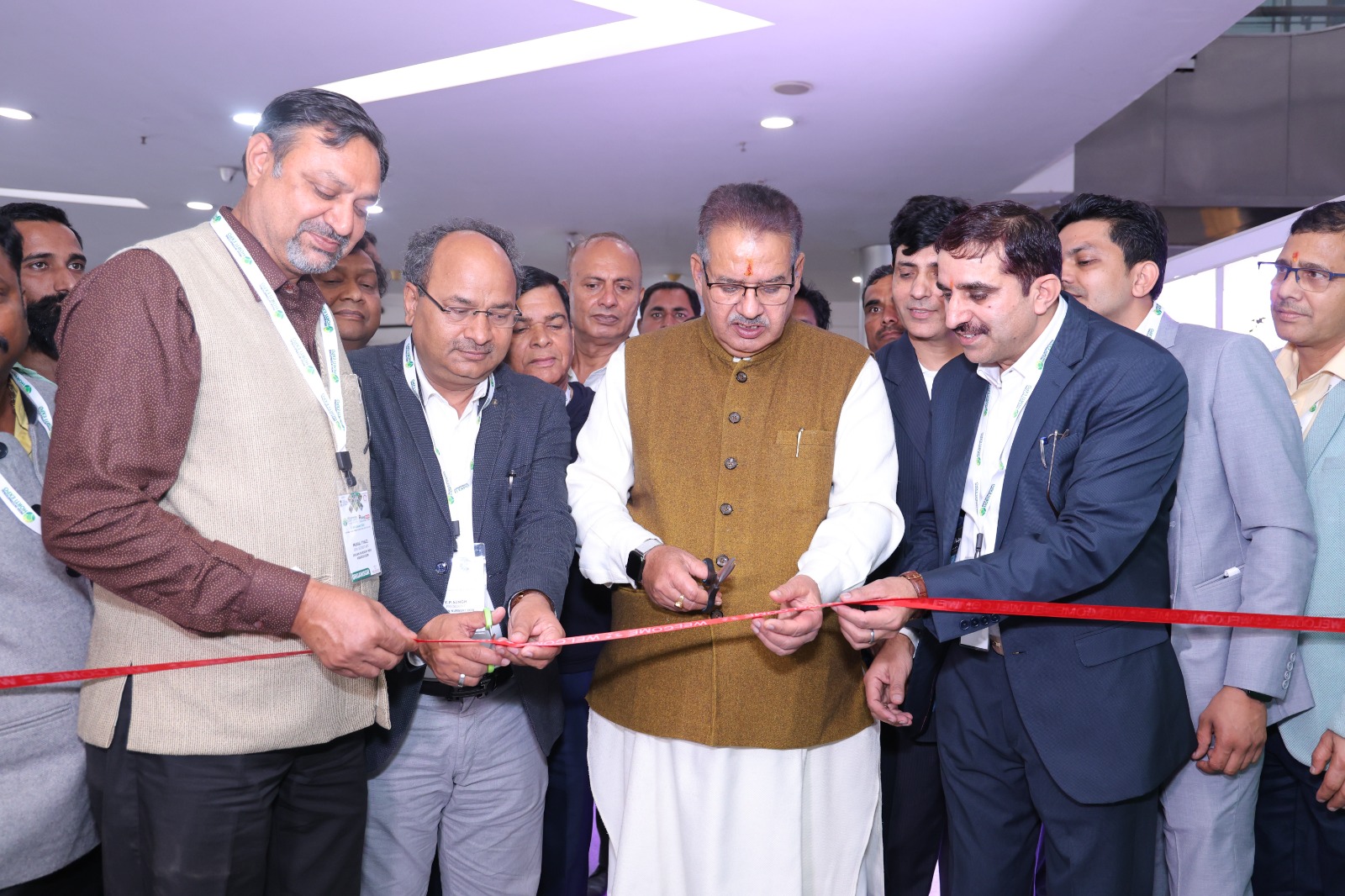 ग्रेटर नोएडा में राइजिंग इंडिया डेवलपमेंट एक्सपो का उद्घाटन कृषि मंत्री गणेश जोशी ने किया