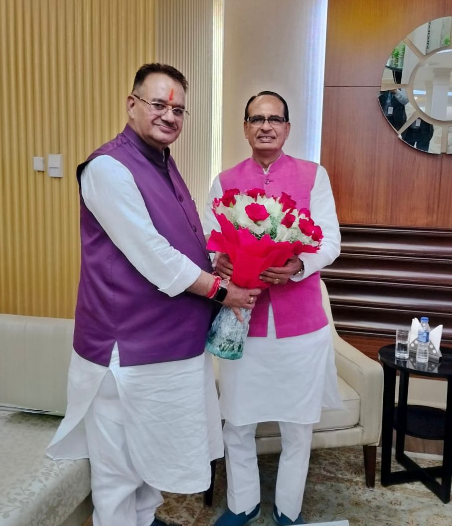 मंत्री गणेश जोशी ने शिवराज सिंह चौहान को केंद्रीय मंत्री, कृषक कल्याण मंत्रालय के दायित्व मिलने पर दी बधाई एवं शुभकामनाएं