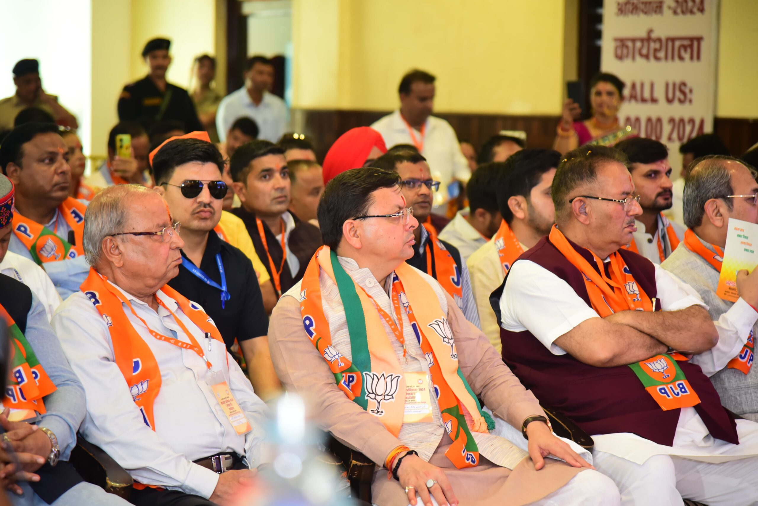 मुख्यमंत्री ने कहा कि ‘मन की बात’ कार्यक्रम युवा पीढ़ी, मातृशक्ति के उत्थान एवं सभी को प्रेरणा देने का काम करता है