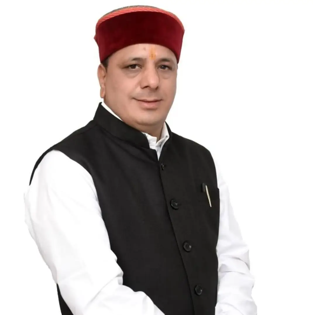 भू माफियाओं के चुंगल से मुक्त होगी एक एक इंच भूमि: चौहान