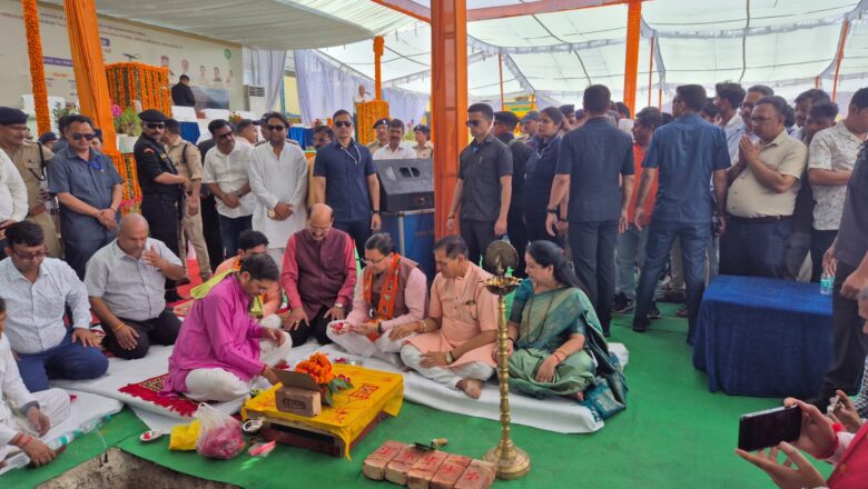 ऋषिकेश, जो विश्वभर में धार्मिक, योग, साहसिक और सांस्कृतिक पर्यटन के लिए विख्यात है, अब एक स्मार्ट पर्यटन नगरी बनने की ओर अग्रसर है।