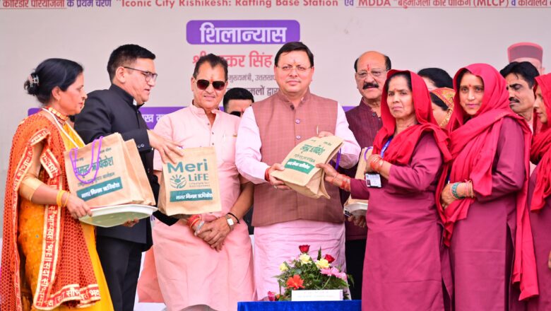 बहुमंजिला कार पार्किंग और कार्यालय निर्माण में अग्निशमन सुरक्षा, आधुनिक सीसीटीवी, एक्सैस कंट्रोल सिस्टम के साथ ही वर्षा जल संचय, सोलर लाईट, लिफ्ट, हरित क्षेत्र और अन्य कार्य किये जायेंगे : धामी