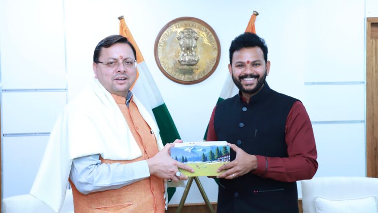 बैठक में राज्य में विमानन क्षेत्र के विकास, हवाई कनेक्टिविटी में सुधार, और उत्तराखण्ड के पर्यटन को बढ़ावा देने के विषय में विस्तृत चर्चा की गई