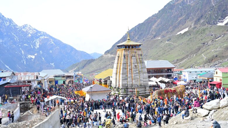 केदारनाथ में उमड़ा भक्तों का तांता, दो दिनों में 55 हजार से अधिक श्रद्धालु पहुंचे