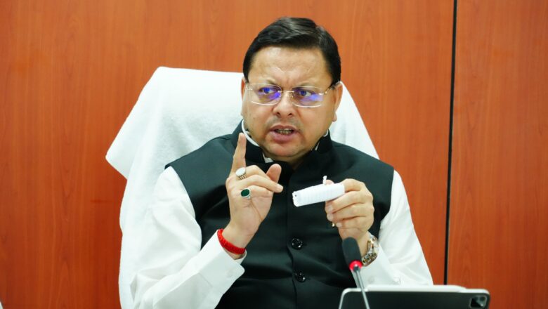 मुख्यमंत्री ने एनडीआरएफ एवं एसडीआरएफ के जवानों की मदद हेतु स्थानीय लोगों को भी आपदा राहत एवं बचाव कार्यों में शामिल करने एवं प्रशिक्षण देने के निर्देश दिए