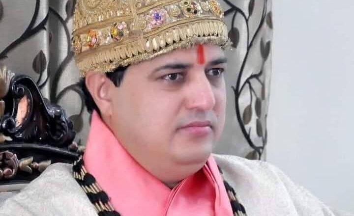 श्रीमहंत देवेन्द्र दास जी महाराज ने श्री गुरु राम राय जी महाराज का विशेष रूप से सिमरन किया।