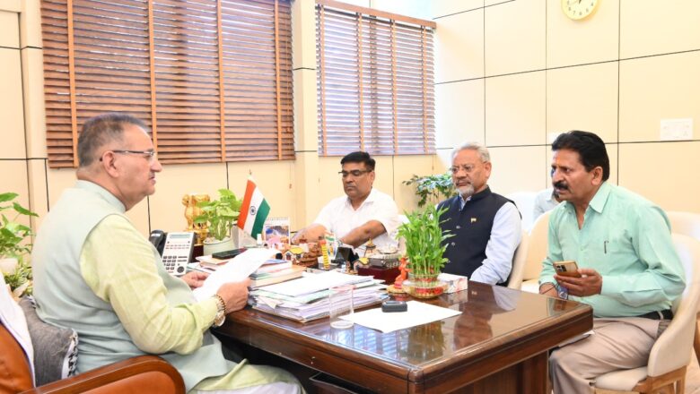 काबीना मंत्री ने सालावाला के बृजलोक कालोनी में भूमिगत नाले के पुर्ननिर्माण सहित दून विहार एवं अन्य योजनाओं को अतिशीघ्र स्वीकृति के निर्देश दिए   