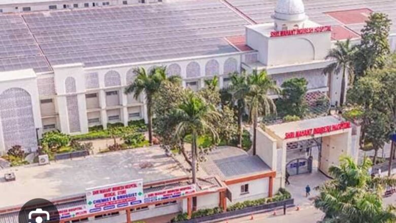 श्री महंत इन्दिरेश अस्पताल में स्टेज-3एडवांस कोलन कैंसर की सफल सर्जरी