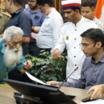 जिलाधिकारी सविन बंसल के सम्मुख जनता दर्शन कार्यक्रम में टिहरी बाँध परियोजना से प्रभावित परिवारों को आवासीय भू-खण्ड आवंटन की शिकायतें प्राप्त हो रही है।