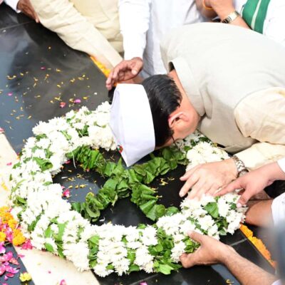 मुख्यमंत्री धामी ने शहीद स्थल रामपुर तिराहा, मुजफ्फरनगर (उ.प्र.) में उत्तराखण्ड राज्य आंदोलनकारी शहीदों की पुण्य स्मृति में आयोजित कार्यक्रम में प्रतिभाग कर शहीद स्मारक पर पुष्पांजलि अर्पित कर शहीदों को श्रद्धांजलि दी