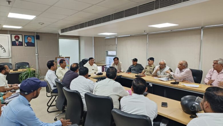 आढ़त बाजार पुनर्विकास परियोजना पर एमडीडीए की समीक्षा बैठक, 3 नवंबर से भू-खंड आवंटन व नकद प्रतिकर कार्य प्रारंभ