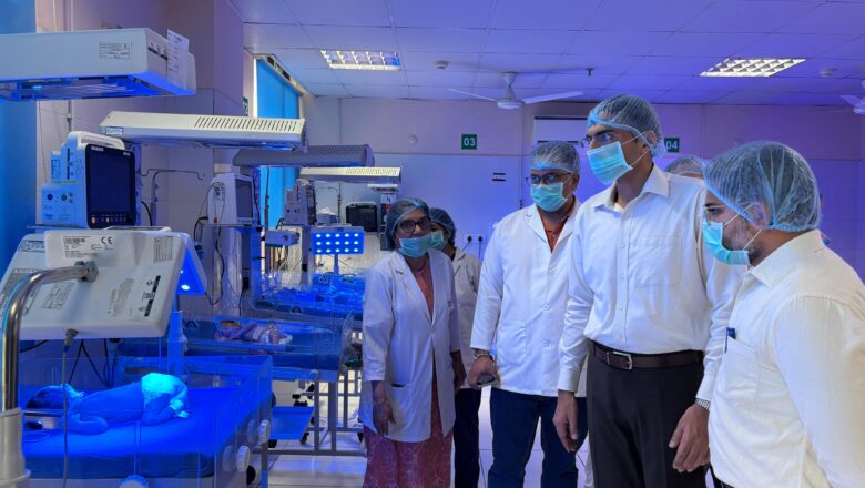 ब्लड बैंक की स्थापना से मरीजों और तीमारदारों को आपात स्थिति में रक्त के लिए भटकना नहीं पड़ेगा: जिलाधिकारी सविन बंसल