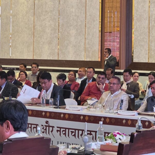 दो दिवसीय वस्त्र मंत्रियों के राष्ट्रीय सम्मेलन के पहले दिन नीतिगत सुधार, नवाचार, निवेश संभावनाओं और रोजगार सृजन जैसे अहम विषयों पर चर्चा हुई