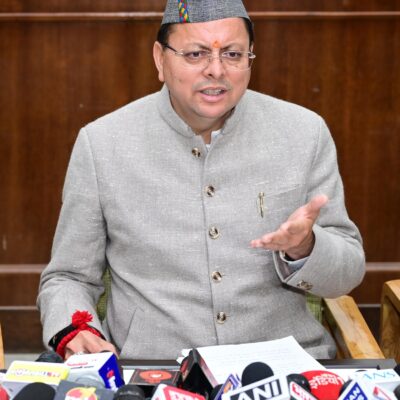 सीएम धामी ने विकास व प्रगति की सोच को अनूठे अंदाज में सामने रखा