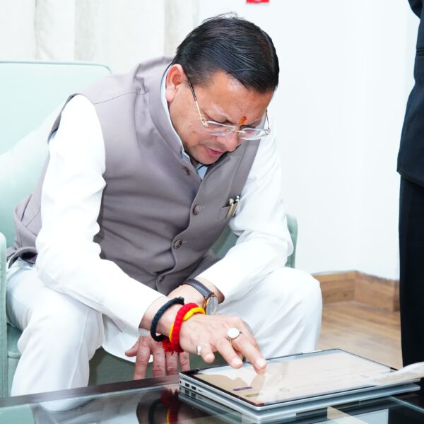 मुख्यमंत्री धामी ने की जनगणना 2027 के लिए स्व-गणना