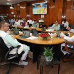 प्राकृतिक खेती और बायो-इनपुट्स पर धामी सरकार का जोर