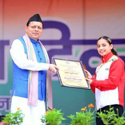 खेलों में उत्तराखंड की नई पहचान, 103 पदक जीतने वाले खिलाड़ियों का सीएम धामी ने किया सम्मान