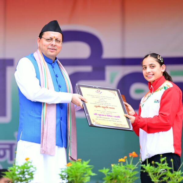 खेलों में उत्तराखंड की नई पहचान, 103 पदक जीतने वाले खिलाड़ियों का सीएम धामी ने किया सम्मान