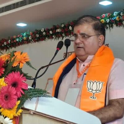 7 हजार बीघा जमीन का दावा पूरी तरह गलत, कांग्रेस पहले अपने कार्यकाल का आईटी पार्क और सिडकुल का रिकॉर्ड देखे: भट्ट