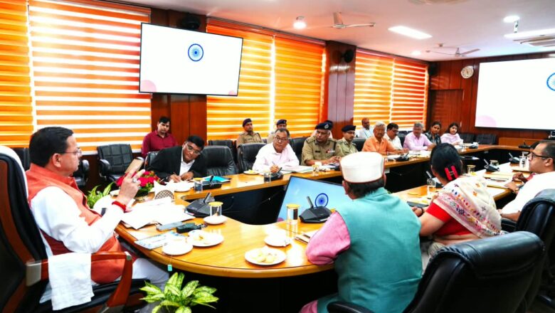 पुराने मामलों के शीघ्र निस्तारण पर सीएम धामी का जोर, पुलिस-अभियोजन के बेहतर समन्वय और विशेष लोक अभियोजकों की उपलब्धता के दिए निर्देश