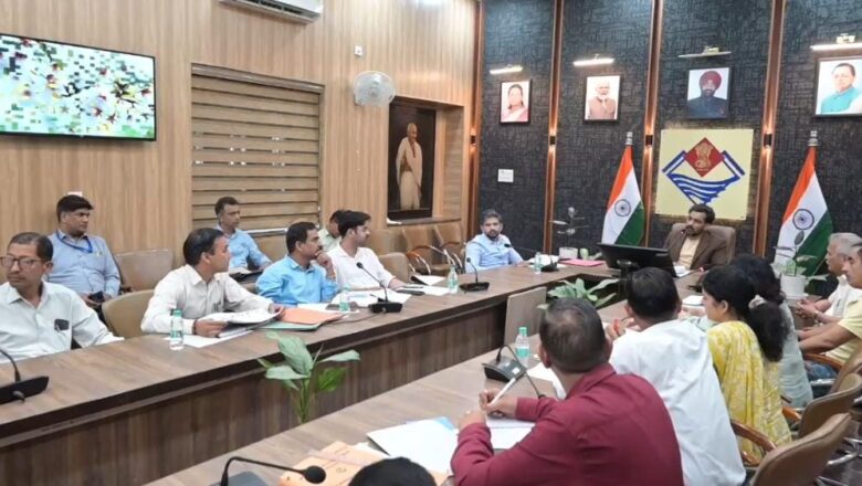 डीएम डॉ. आशीष चौहान की पहल, युवाओं को आधुनिक कौशल से जोड़कर स्थानीय उद्योगों और वैश्विक रोजगार के लिए तैयार करने पर जोर