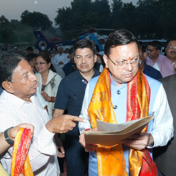 सरलीकरण, समाधान और संतुष्टि’ के मंत्र पर धामी सरकार, मुख्यमंत्री धामी ने जनता की समस्याओं के समयबद्ध निस्तारण पर दिया जोर
